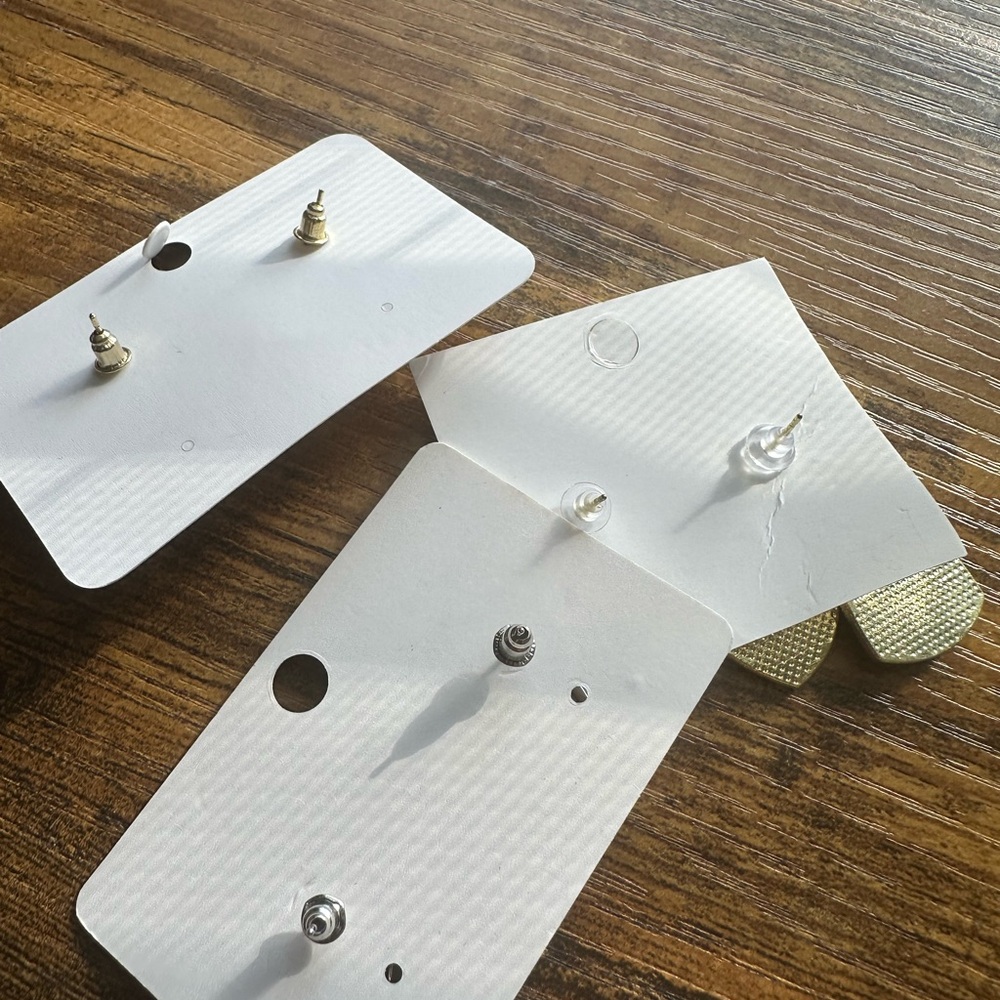 Elegant Earring Set with Pearl and Geometric Designs - Picture 6 of 6